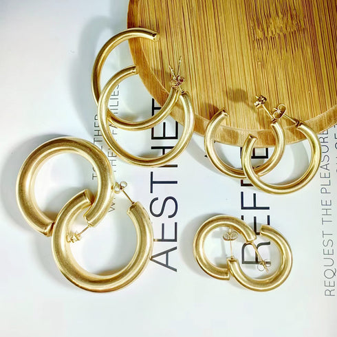 Shiny semicircle polishing plating titanium steel 18k gold plated ear studs