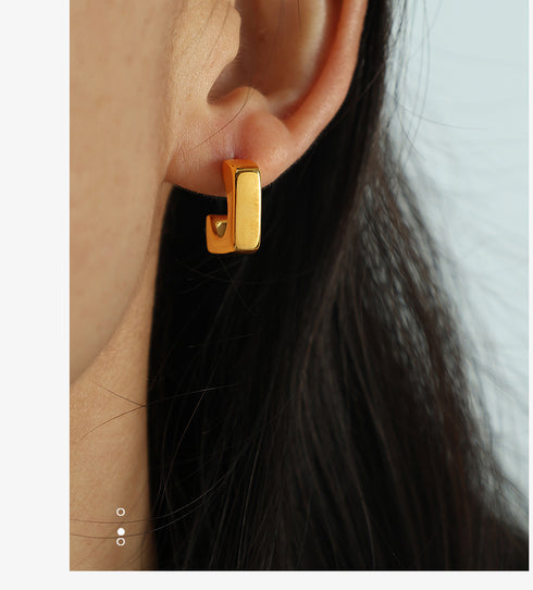 Classical style square c hoops earrings