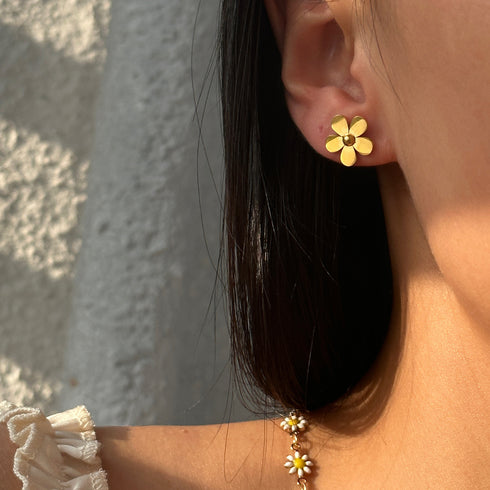 Flower plating titanium steel gold plated ear studs