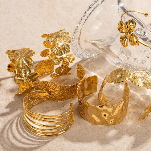 Lady geometric flower stainless steel plating 18k gold plated bangle