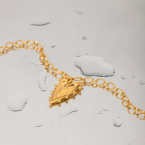 Retro roman style heart shape stainless steel