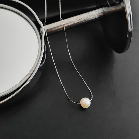 Elegant geometric titanium steel inlay pearls necklaces