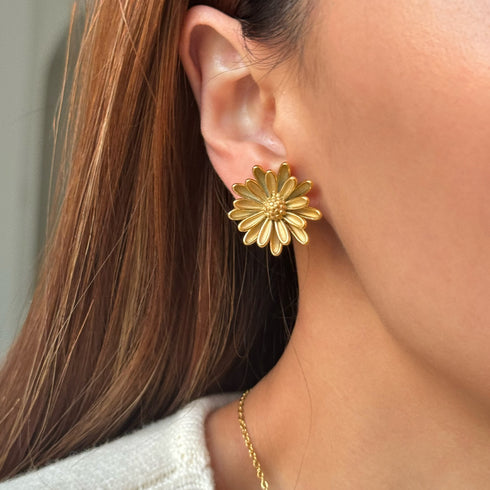 Sweet style flower 8k gold plated ear studs