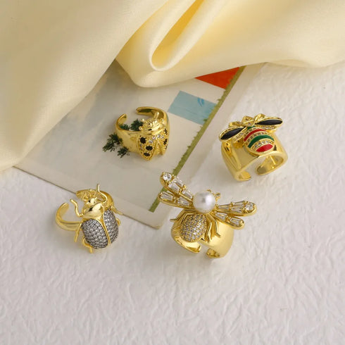 Modern Minimalist Open Bee Design Ring Copper Plated Full Zirconia 18K Gold Small Bee Ring Unisex Daily Wear Jewelry Accessory