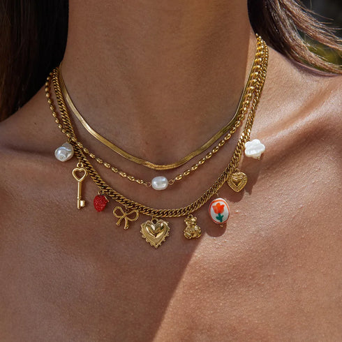 PVD Coated Real Gold Plated little bear Heart Shape Bow Knot Steel Elegant Lady Vacation Waterproof Non Tarnish 304 Stainless Steel Safety Clasp Closure Necklace