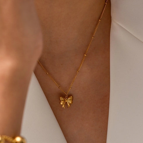 Bow Plating Pendant Necklace