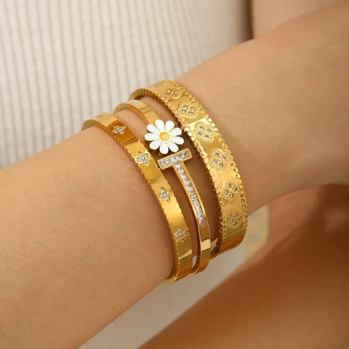 Elegant Fashion Simple High-end Geometric Four-leaf Flower Small Daisy Flower Inlaid Zircon Stainless Steel 18k Gold Plated Women's Bracelet All Seasons