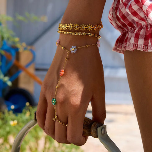 Ladies Crystal Flower Finger Chain Bracelet 18K Gold Stainless Steel Colorful Crystal 16.5+5cm With Extra Chain 13cm Romantic Sweet