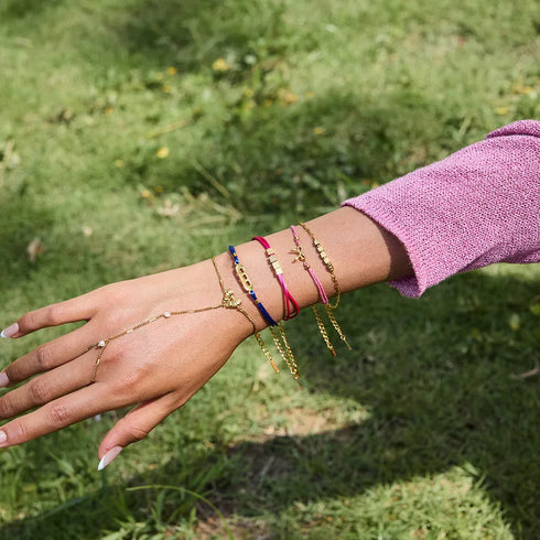 Ladies Butterfly Interlocking Finger Bracelet 18K Gold Stainless Steel High Gloss Pearl Crystals Adjustable Chain
