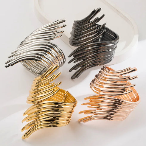Exaggerated Oversized Geometric Alloy Bangles Wholesale