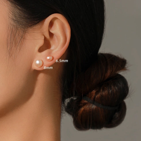 Freshwater pearl sterling silver ear studs