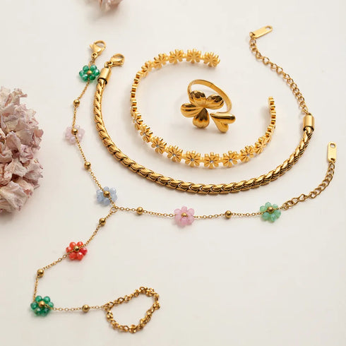 Ladies Crystal Flower Finger Chain Bracelet 18K Gold Stainless Steel Colorful Crystal 16.5+5cm With Extra Chain 13cm Romantic Sweet