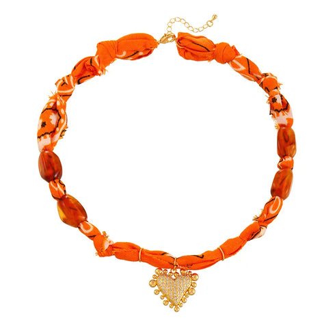 Fashionable Luxury Copper Embedded Zircon Heart Resin Print Fabric Necklace For Women Geometric Pattern Trendy Everyday Accessory