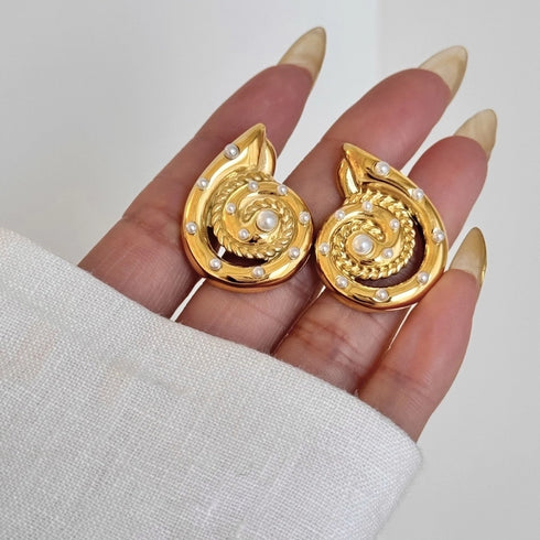 Shell design 18K Gold Plated Ear Studs