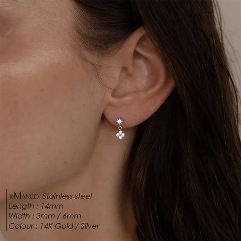 Fashion Zircon Flower Earrings for Women Simple Elegant Four-Leaf Clover Daily Versatile Bohemian Style Stainless Steel Material