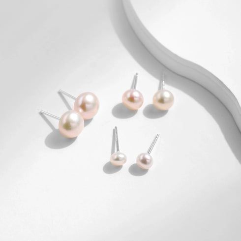 Freshwater pearl sterling silver ear studs