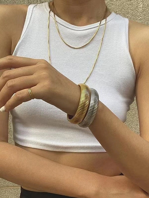 Solid color titanium steel plating gold plated bangle