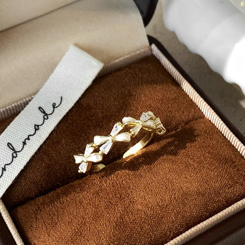 Elegant Sweet Butterfly Knot Open Ring Simple Luxury Design Women's Fashion Jewelry Oil Drop Geometric Pattern Copper Ring